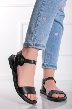 Čierne nízke sandále Harriet