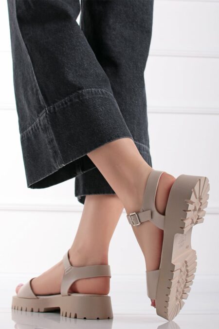 Béžové nízke sandále Sendy